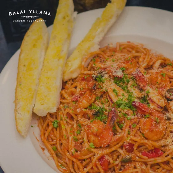 Shrimp and squid marinara, 2018
